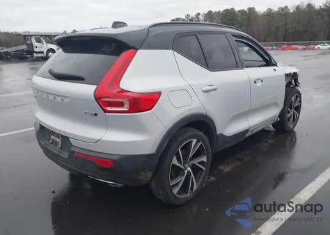 2020 Volvo Xc40 T5 R-Design from USA, damaged, VIN YV4162UM7L2234301